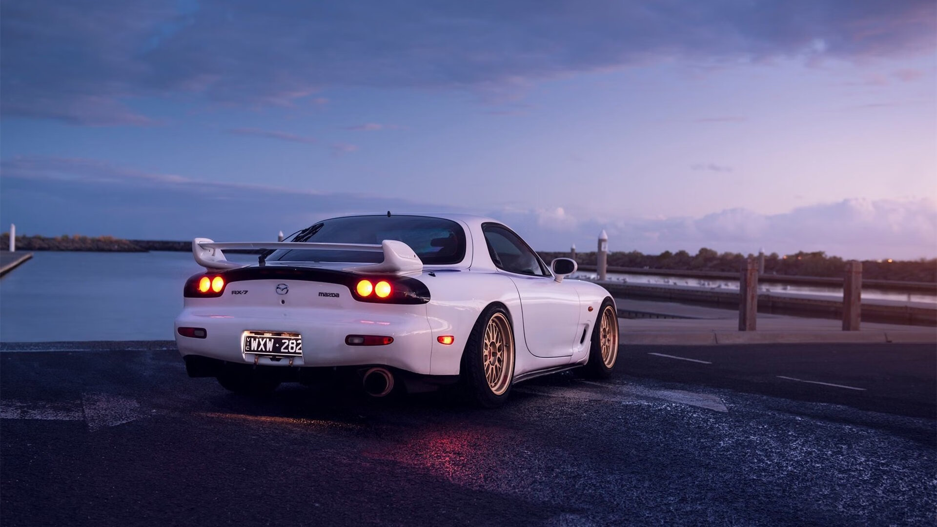 三秒区哲学家，当爱德华兹用美式单挑终结京派篮球的集体叙事