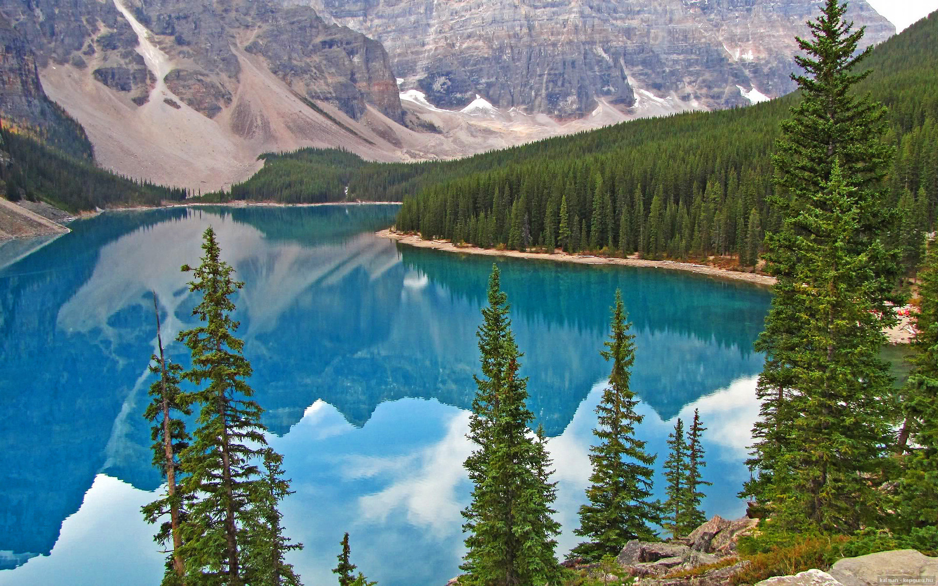 彩虹刺穿雄鹰，卢卡库如何成为南非爆冷的关键先生