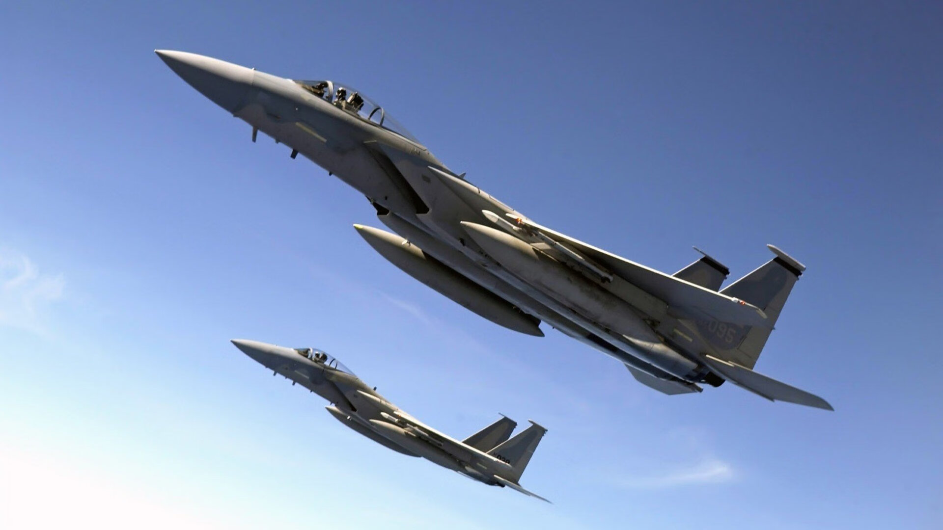 三叉戟轰92分！黄蜂踏平魔术晋级