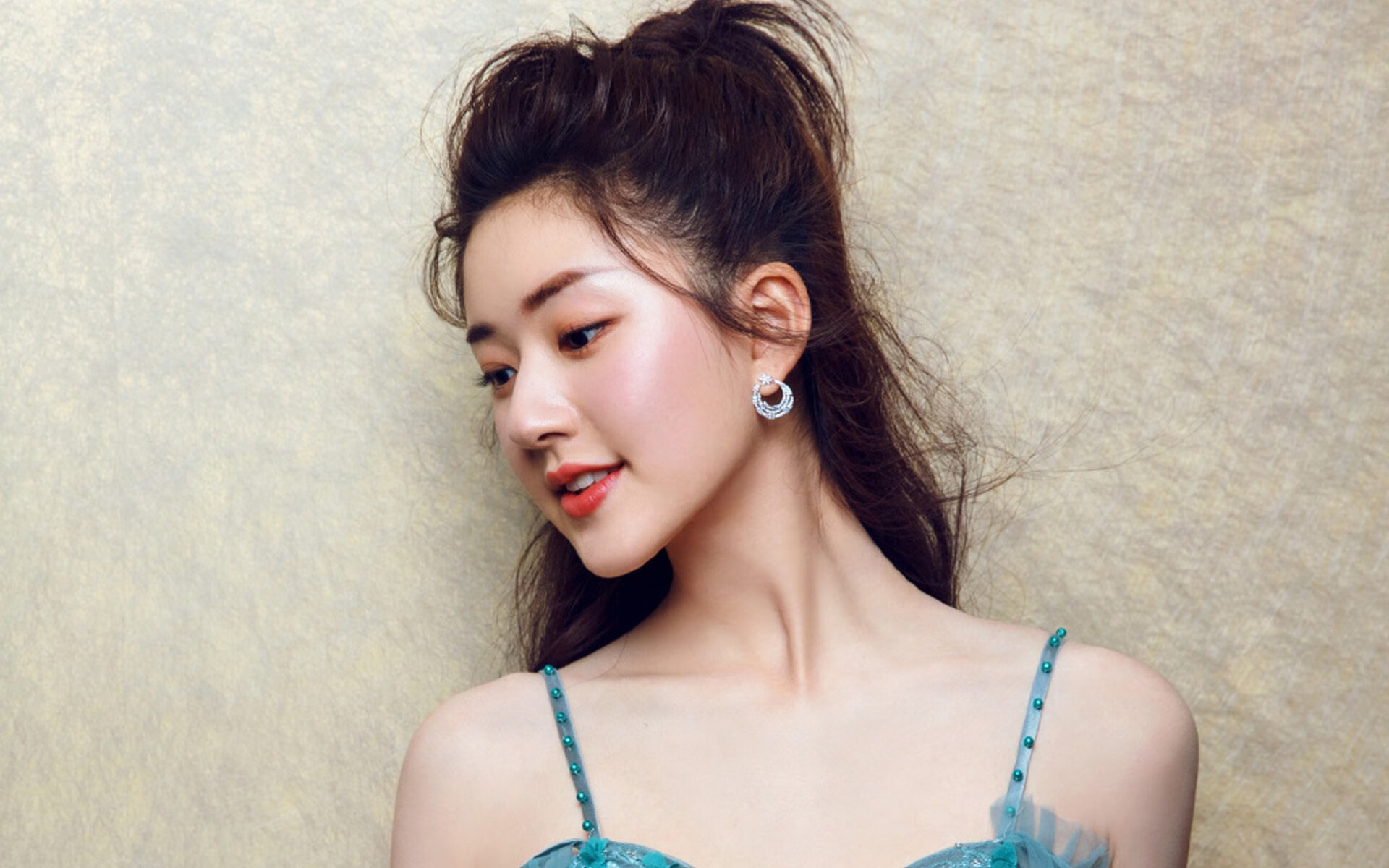 当深圳恩比德爆发,跨越太平洋的篮球叙事与冠军之路