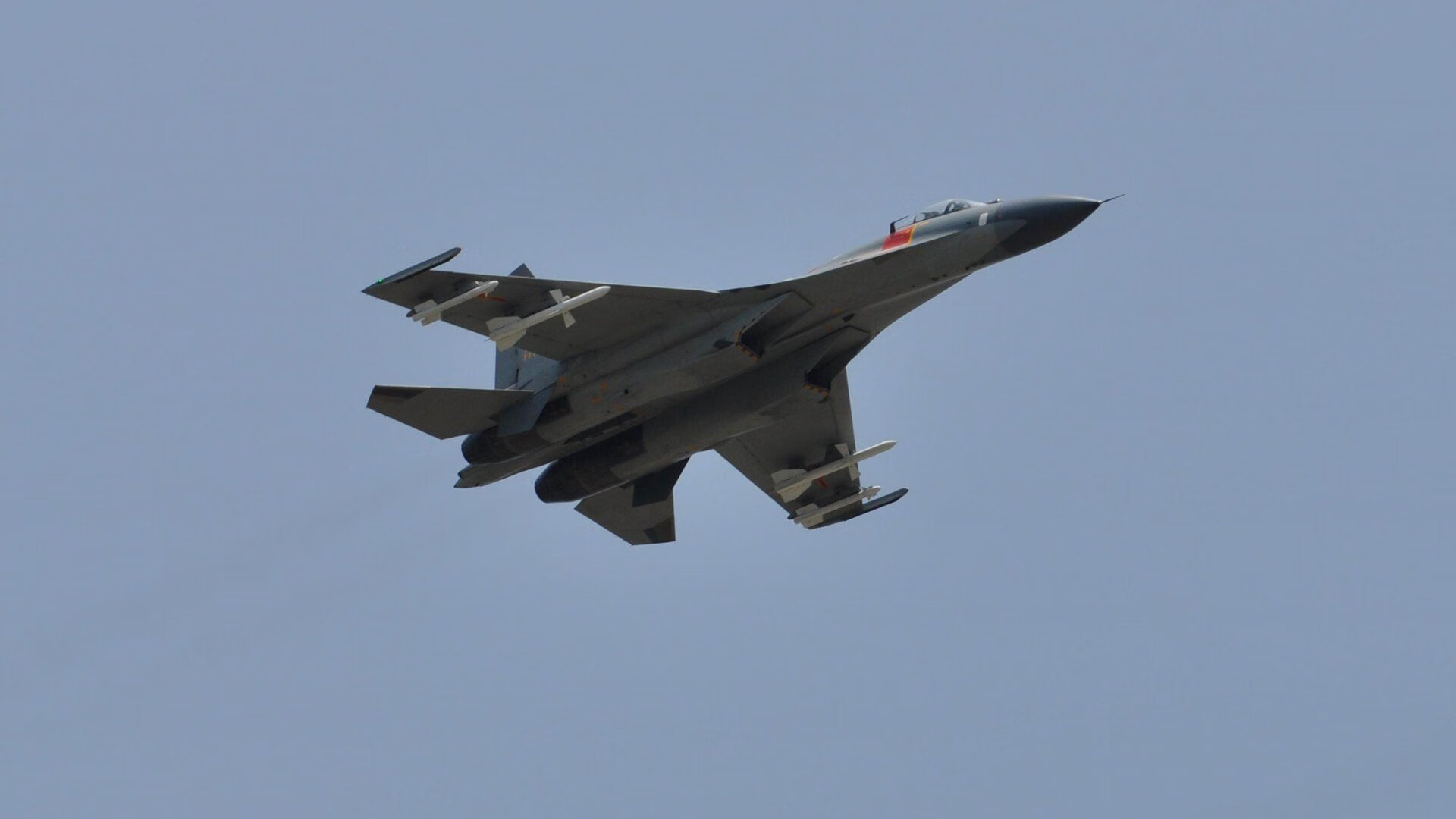 复刻还是超越？凯塞多的致命一击—当新一代铁三角在柏林的废墟上站立